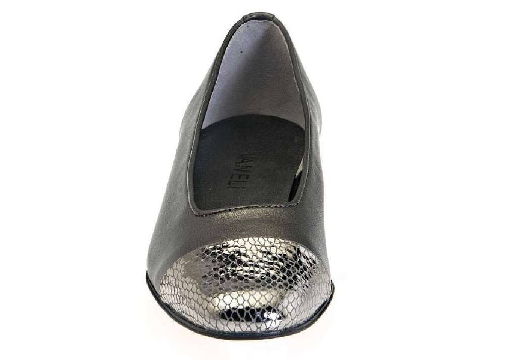 Pewter Squama Shoes U1771