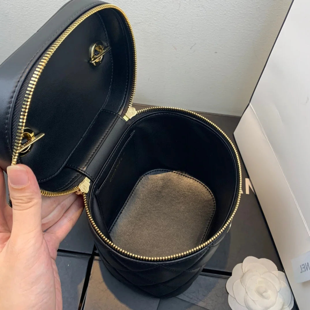 Black Vanity Case Handbag U8198