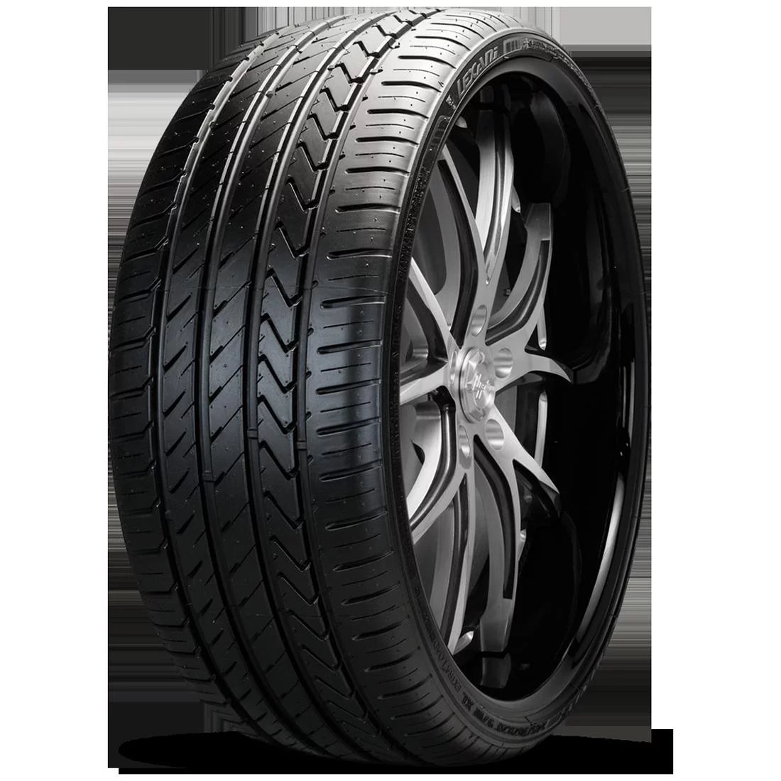 225/55R19 XL Tire L832