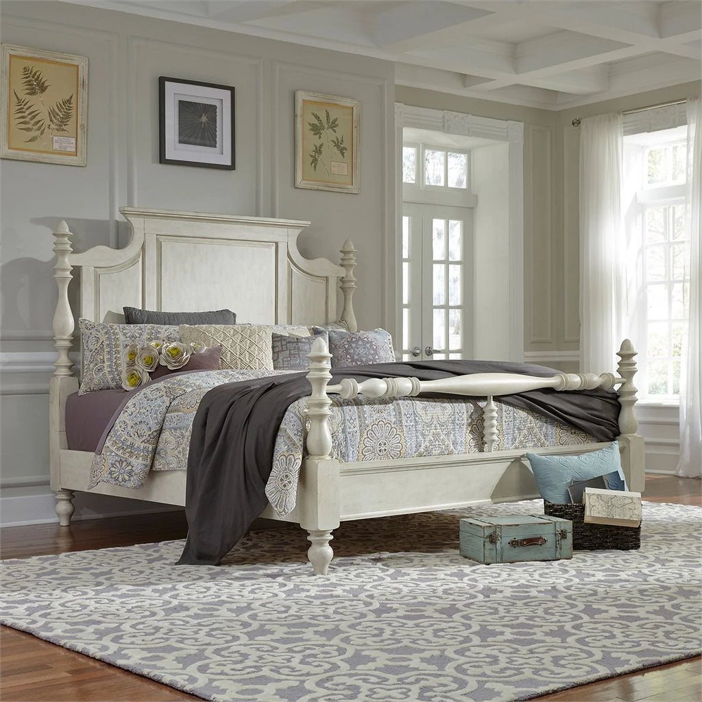 Queen Poster Bed E182320