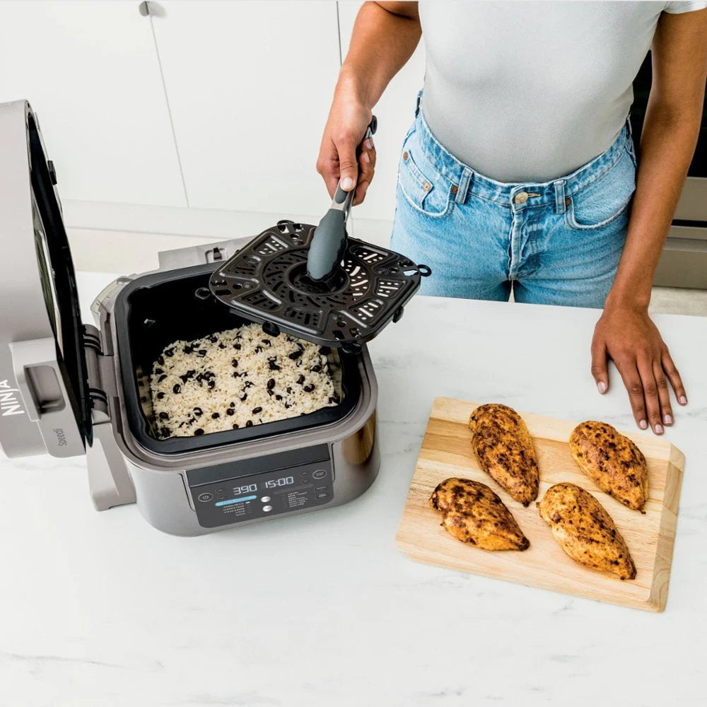 Light Gray 12-in-1 Air Fryer C26723