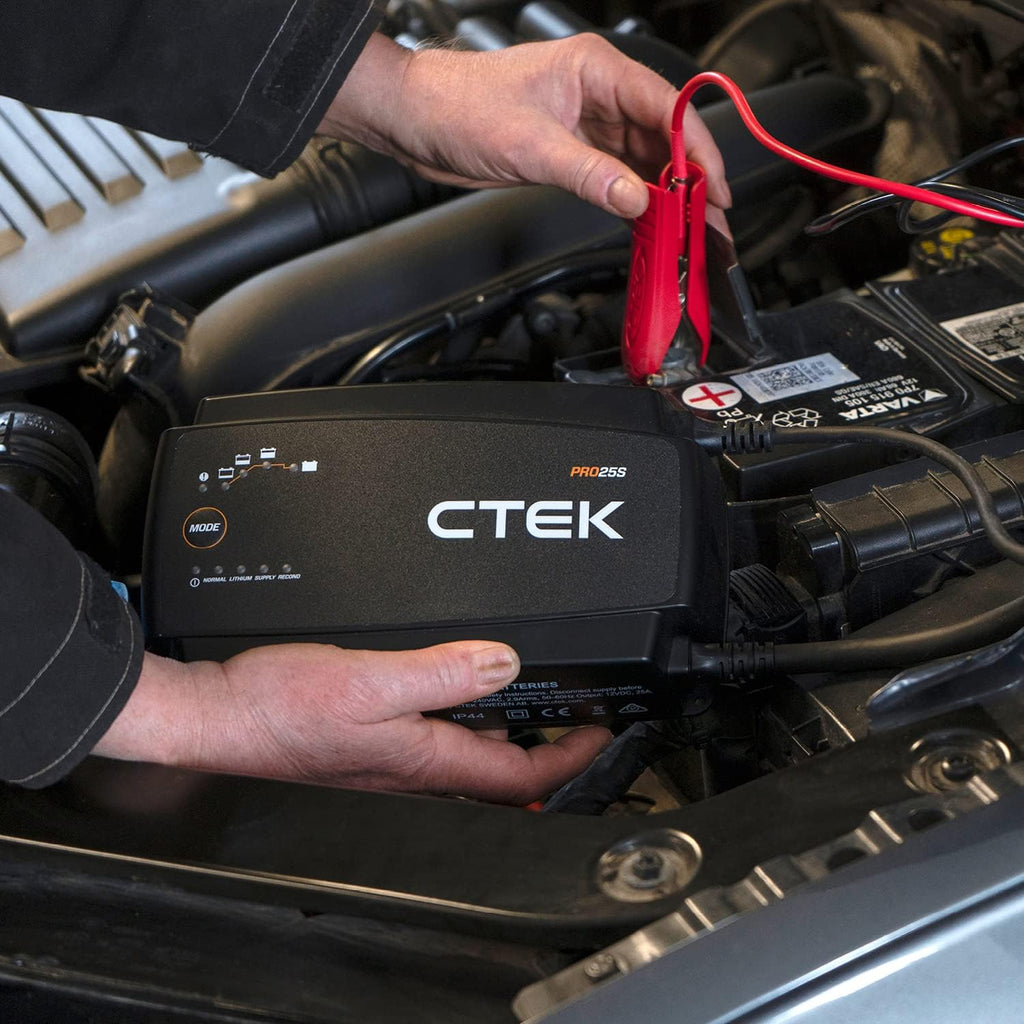 25A 12V Battery Charger and Power Supply G4686