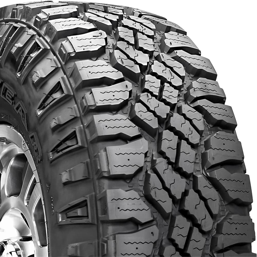 LT265/70R17 121Q Radial Tire U2952