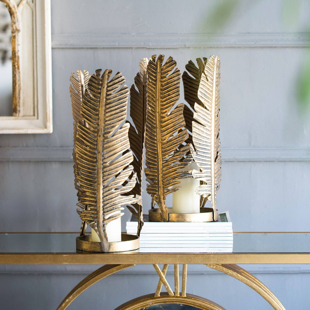 Gold Contemporary Cylindrical Candle Holder C7790