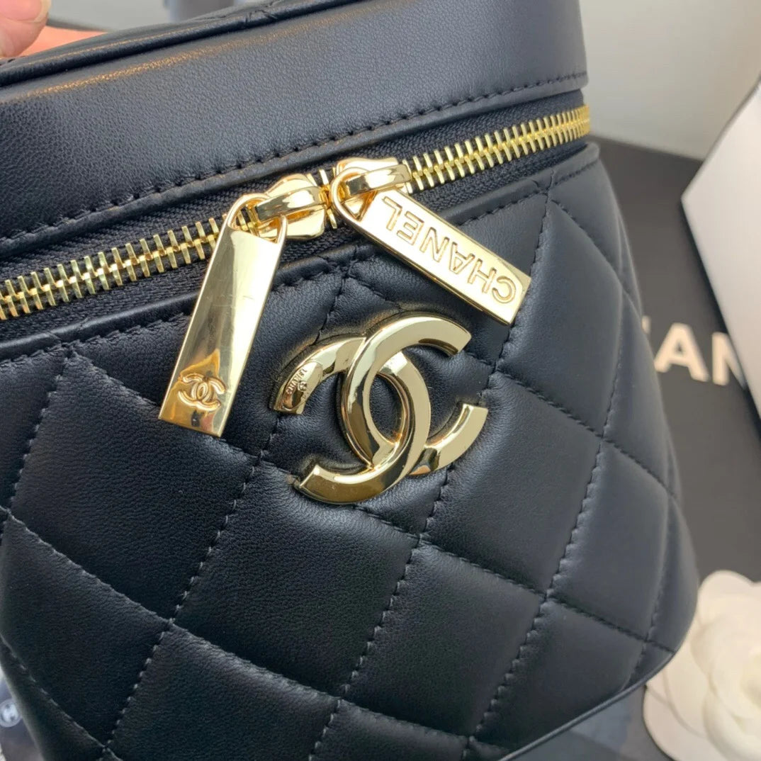 Black Vanity Case Handbag U8198