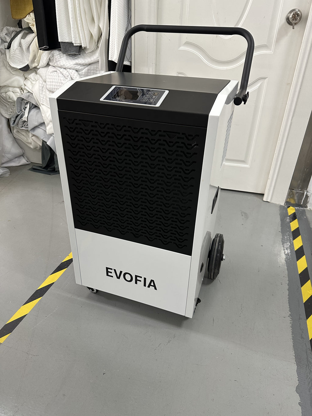 240 Pints Commercial Dehumidifier with Pump and Drain Hose M959