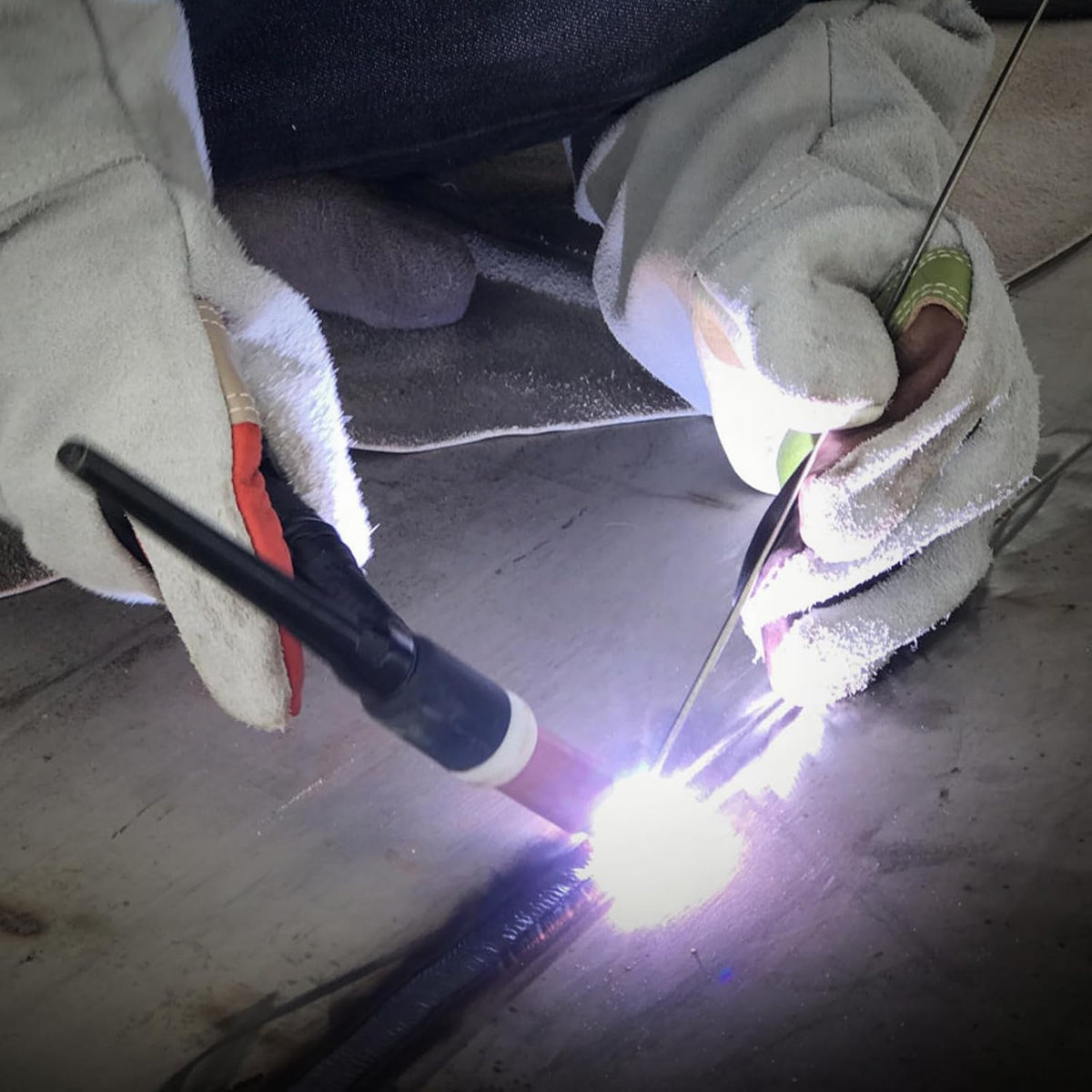 200A AC/DC Pulse Digital Inverter TIG/STICK Welder with ER70S-6 3/32"x16" 5LB Welding Rod R3947