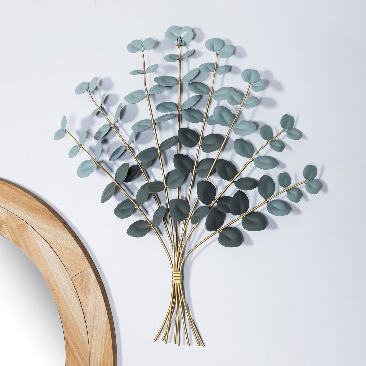 Metal Eucalyptus Bouquet Wall Decor N547