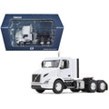 White 1/50 Diecast Model Car R726