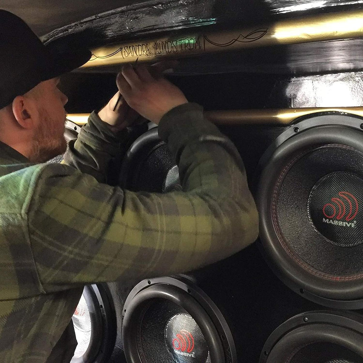 15 Inch Car Audio Subwoofer, 700 Watt RMS, Dual 4 Ohm W91738