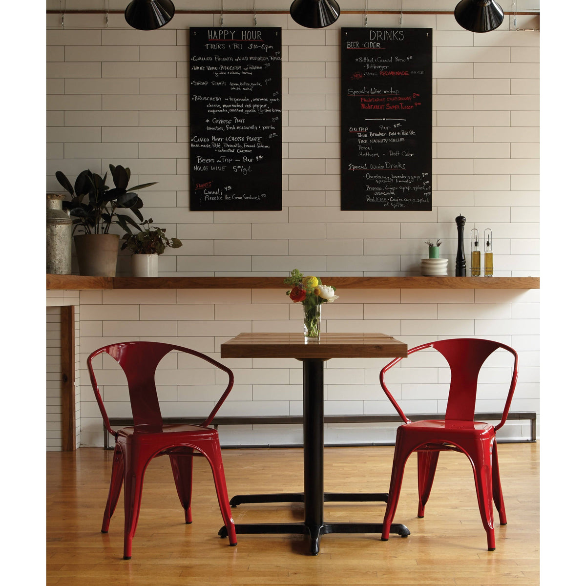 White Metal Chair 4-Pack Y61099