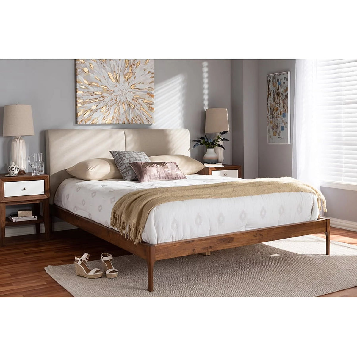 Beige Fabric Upholstered Full Size Platform Bed Q25262