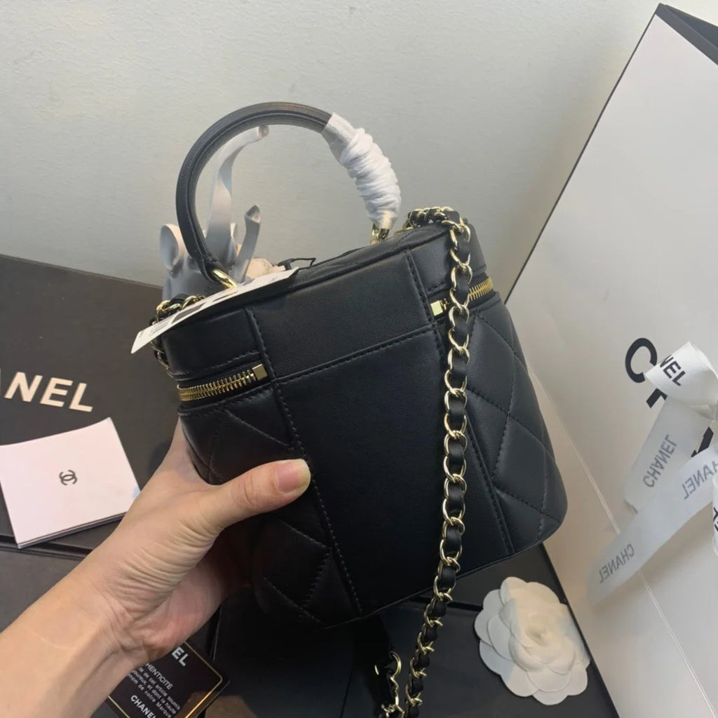 Black Vanity Case Handbag U8198